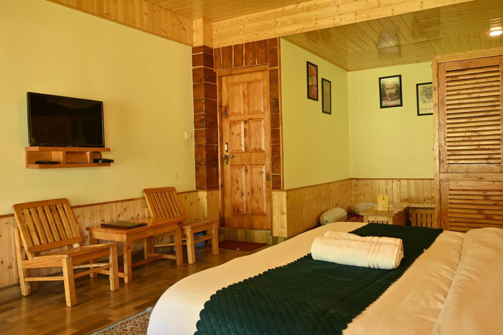 Bed and Breakfast Cascade Mountain Retreat Manali Екстер'єр фото