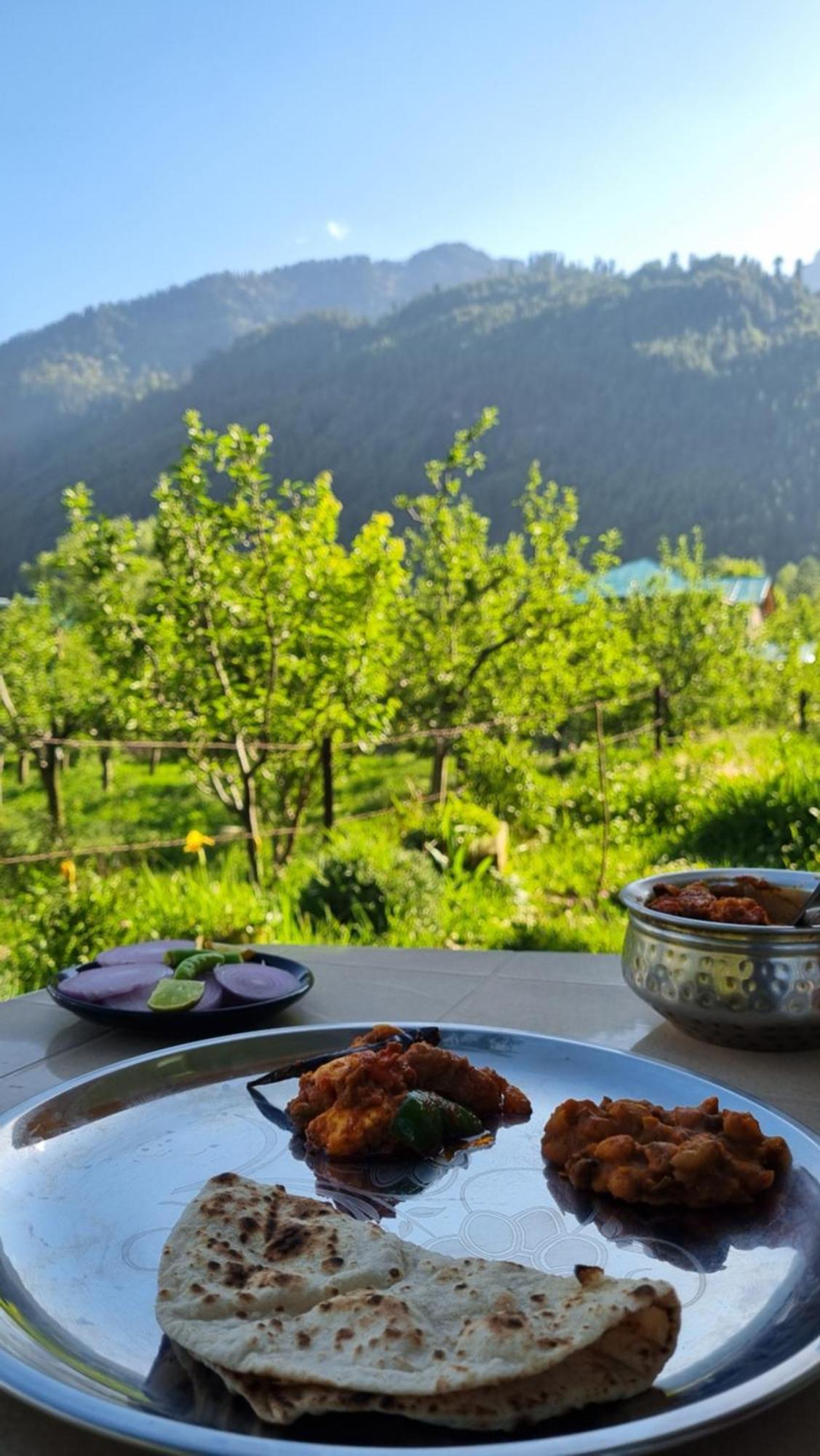 Bed and Breakfast Cascade Mountain Retreat Manali Екстер'єр фото