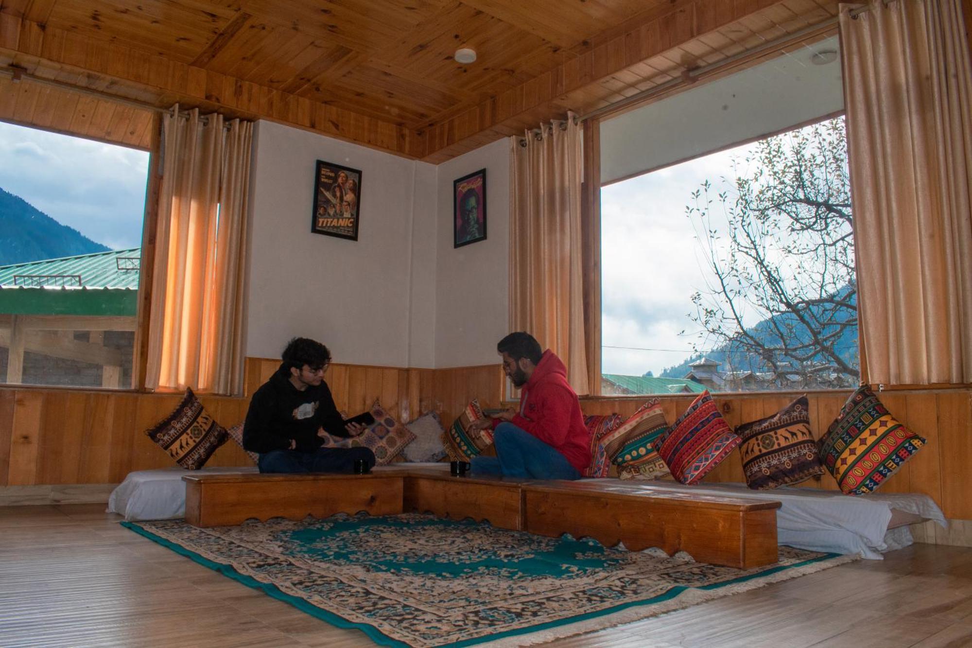 Bed and Breakfast Cascade Mountain Retreat Manali Екстер'єр фото